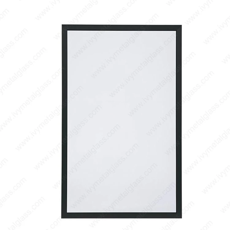 Fiksno okno z aluminijasto mrežo