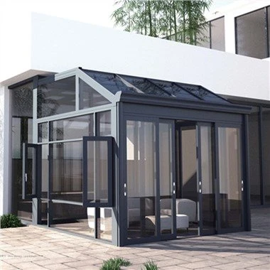 Aluminijasta sončna soba z žaluzijami