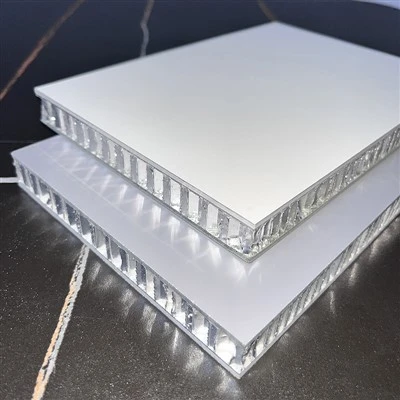 Ognjevarni Število Nadzor Reliefne Rože Kovinski Kvadratni Stropi Obloge Aluminijaste Stropne Plošče Gradbena Pisarna